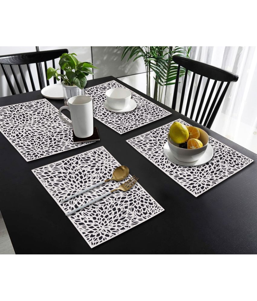     			HOMETALES PVC Floral Rectangle Table Mats ( 45 cm x 30 cm ) Pack of 4 - Silver