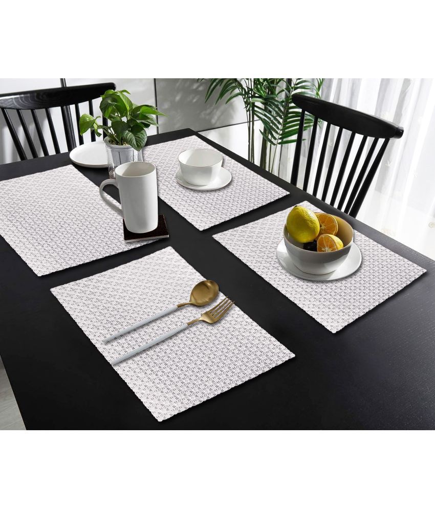     			PVC Floral Rectangle Table Mats ( 45 cm x 30 cm ) Pack of 4 - Silver