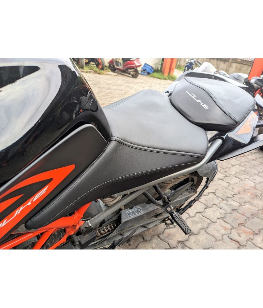     			KTM 390 SPLIT BIKE SEAT COVER