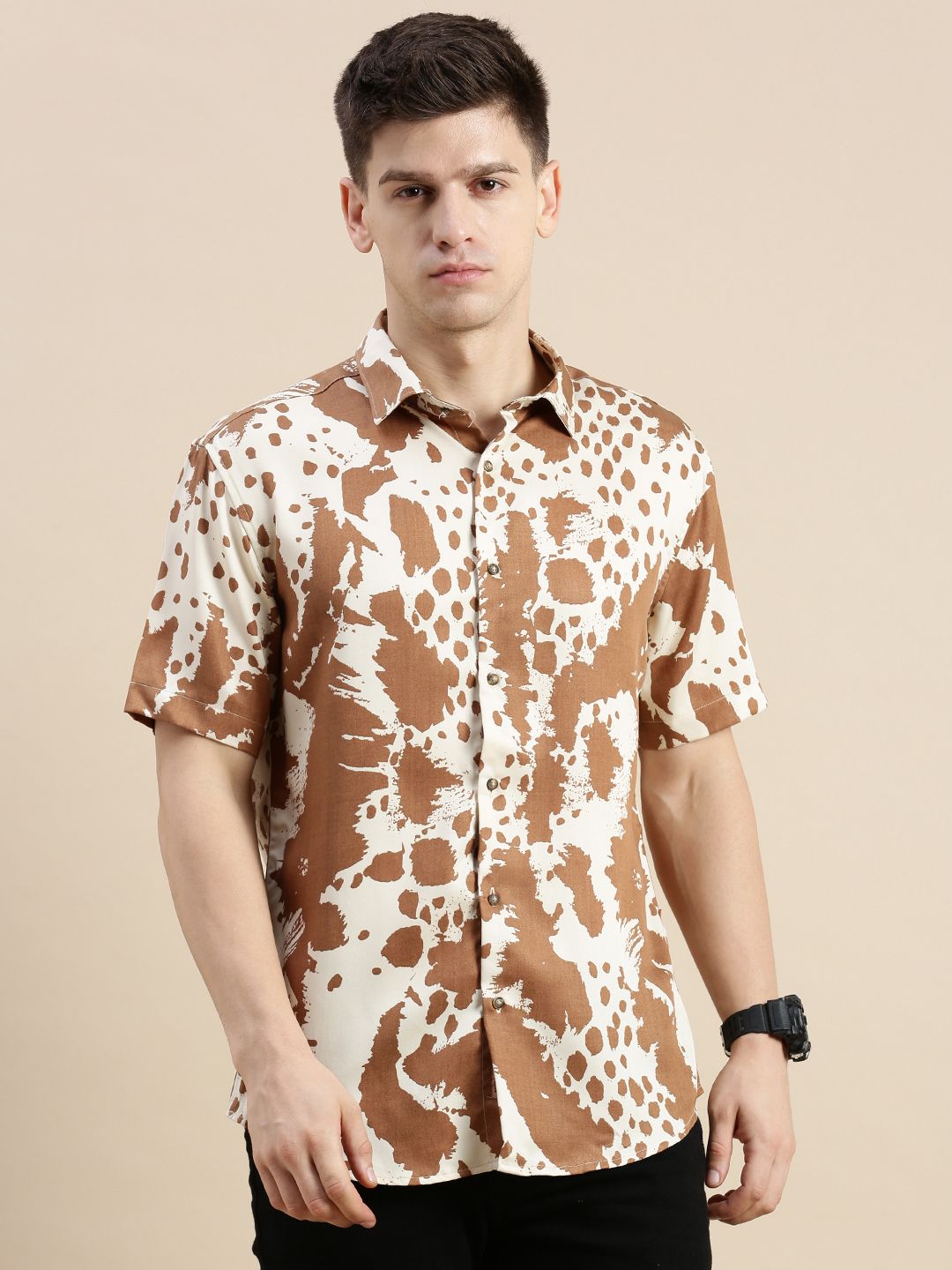     			Showoff Cotton Blend Regular Fit Printed Half Sleeves Men's Casual Shirt - Cream ( Pack of 1 )