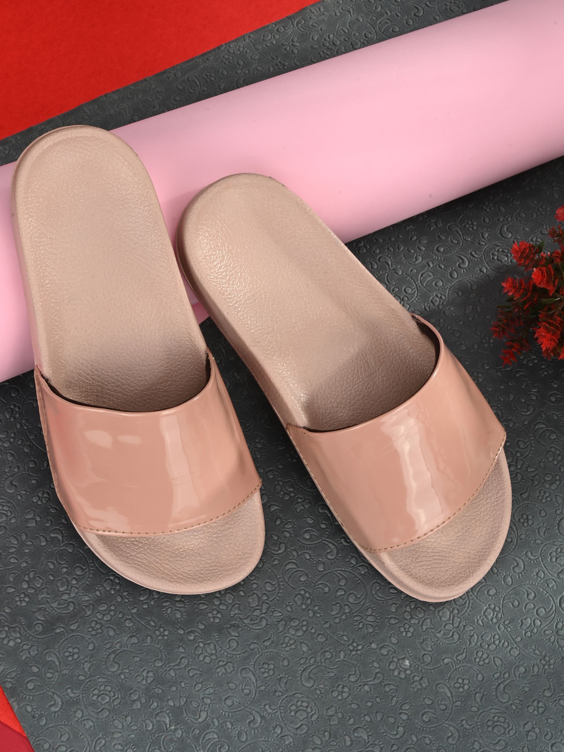     			Bucik Pink Slides