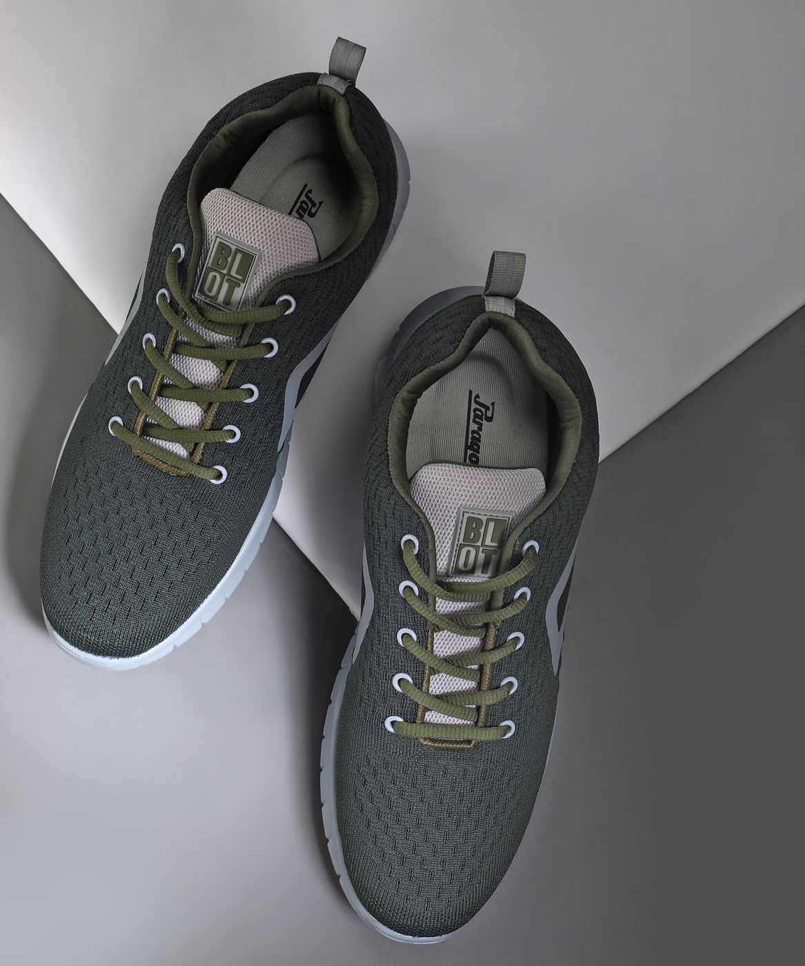     			Paragon - Olive Men's Trekking Shoes