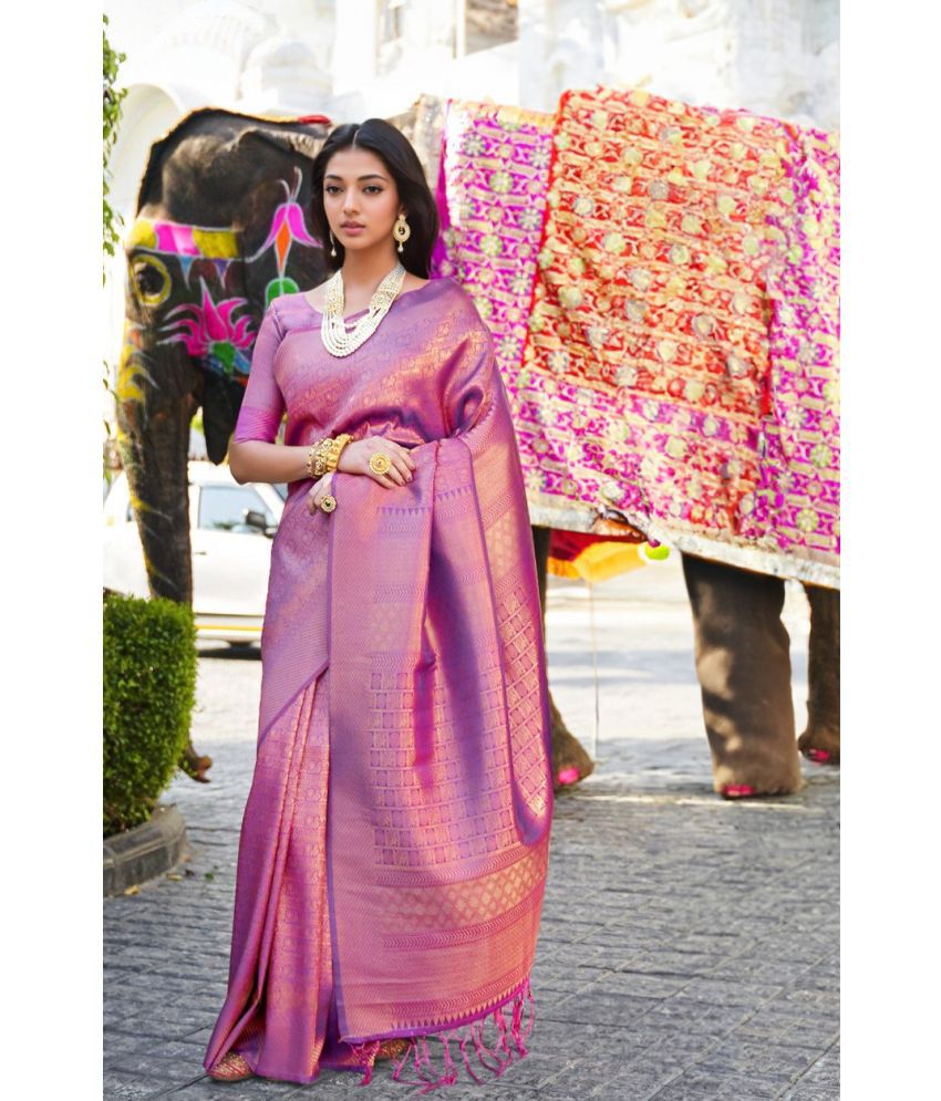     			Rangita Women Zari Work Woven Banarasi Silk Saree with Blouse Piece - Mauve