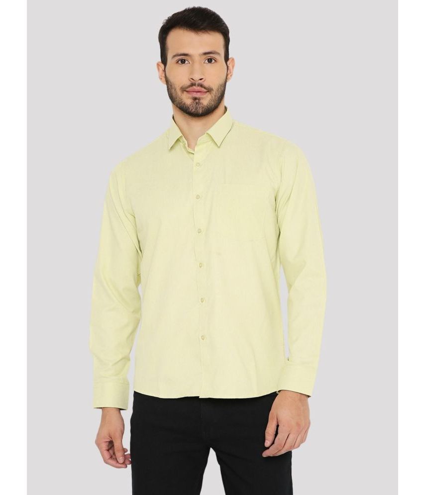     			Maharaja Cotton Blend Slim Fit Solids Full Sleeves Men's Casual Shirt - Yellow ( Pack of 1 )