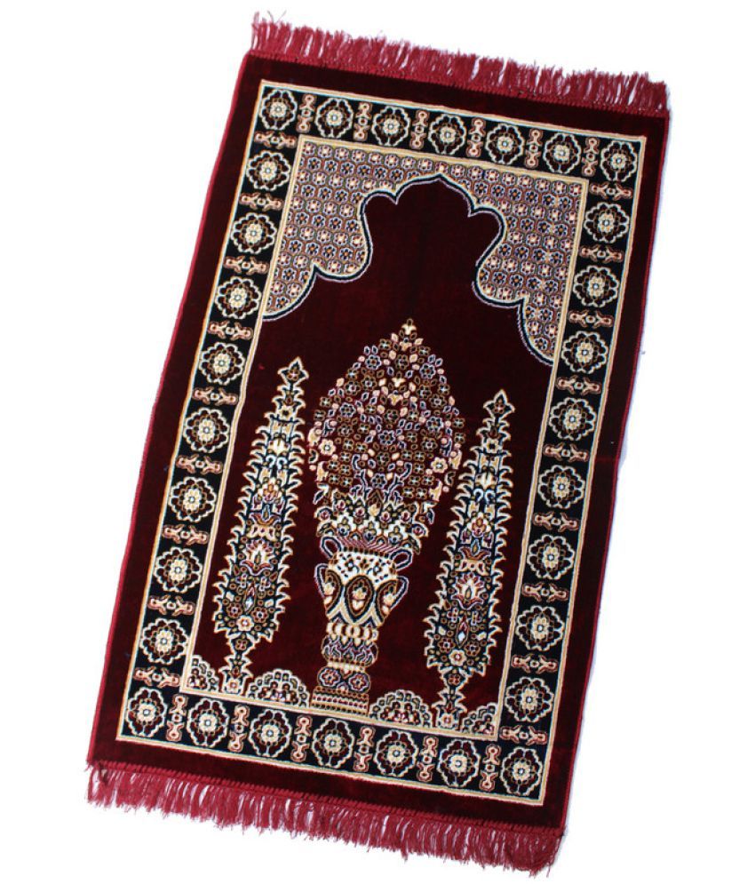     			ADIRNY Maroon Single Regular Velvet Prayer Mat ( 110 X 70 cm )