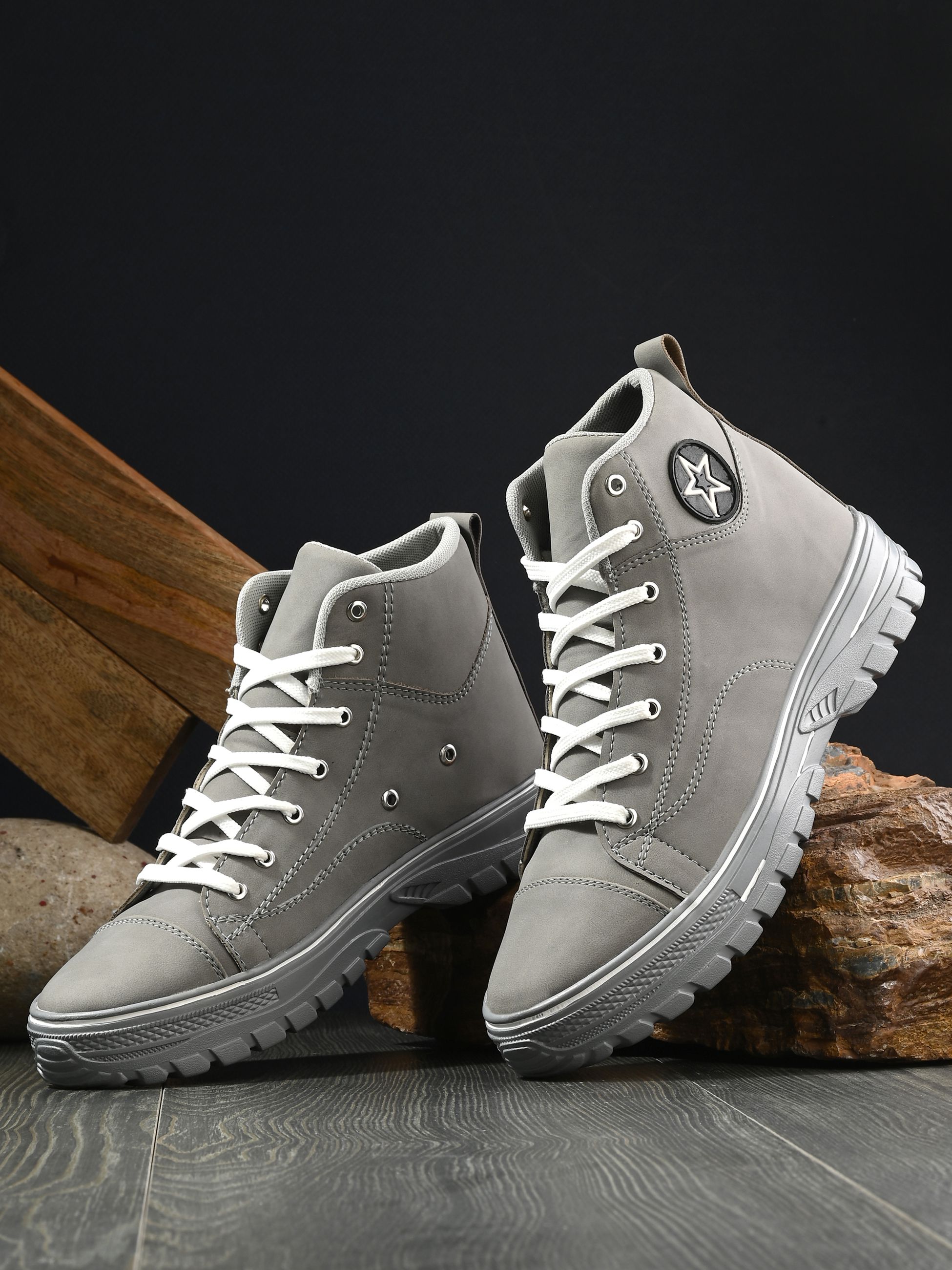     			Bucik - Light Grey Men's Casual Boots