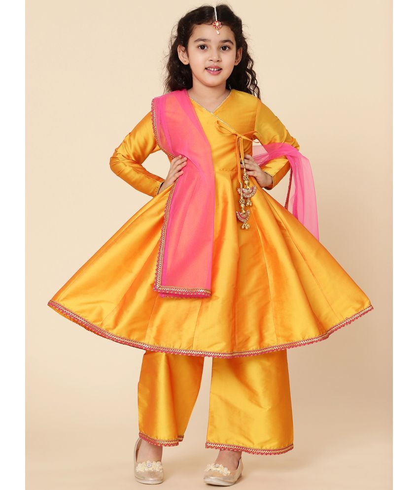     			A.T.U.N. Girls Polyester Kurta and Trousers Set ( Pack of 1 , Yellow )