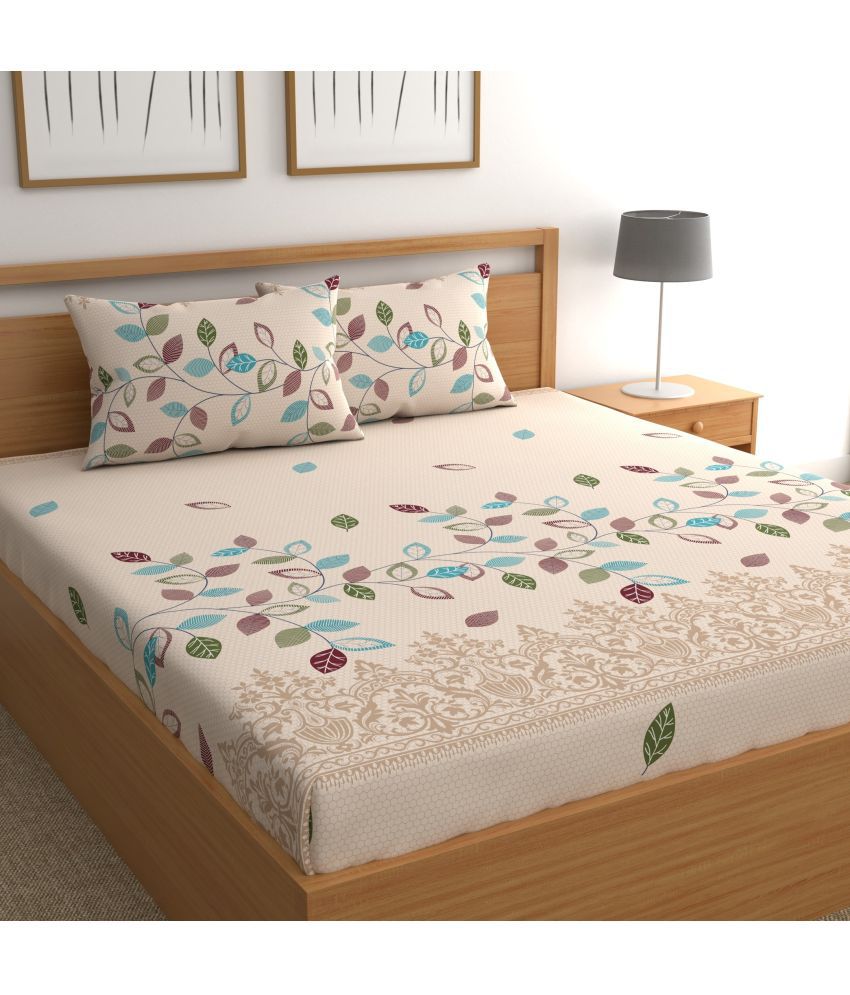     			chhavi india Microfibre Abstract Fitted 1 Bedsheet with 2 Pillow Covers ( Double Bed ) - Beige