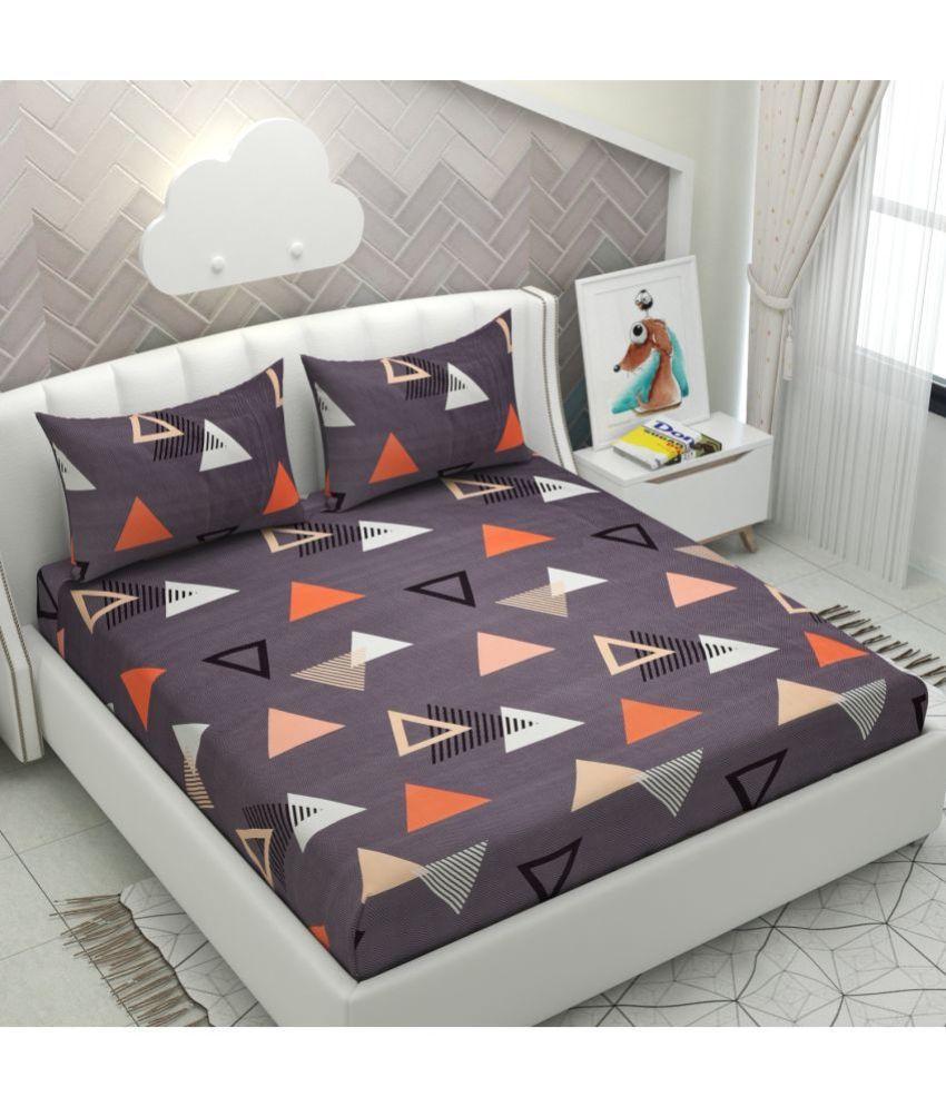     			HIDECOR Microfiber Geometric Double Bedsheet with 2 Pillow Covers - Gray