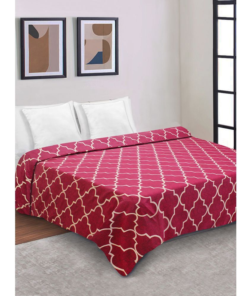     			Home Candy Single Poly Cotton Red Geometrical Duvet Cover