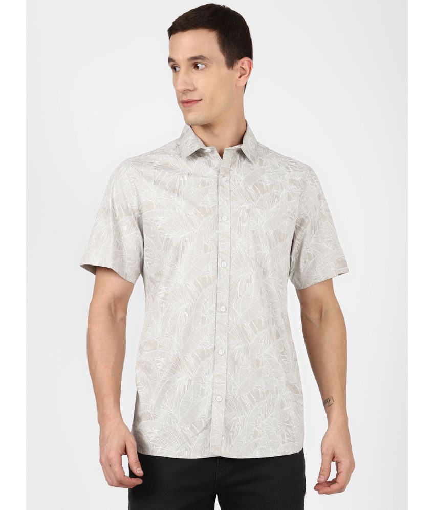     			UrbanMark 100% Cotton Regular Fit Printed Half Sleeves Men's Casual Shirt - Beige ( Pack of 1 )