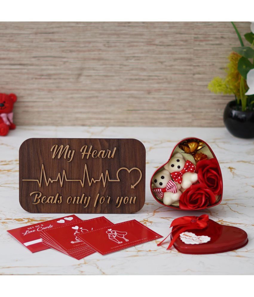     			eCraftIndia Red Paper Valentine Hamper