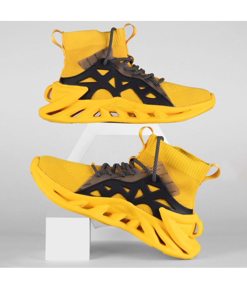     			atom Alphabounce Yellow Men's Lifestyle Shoes