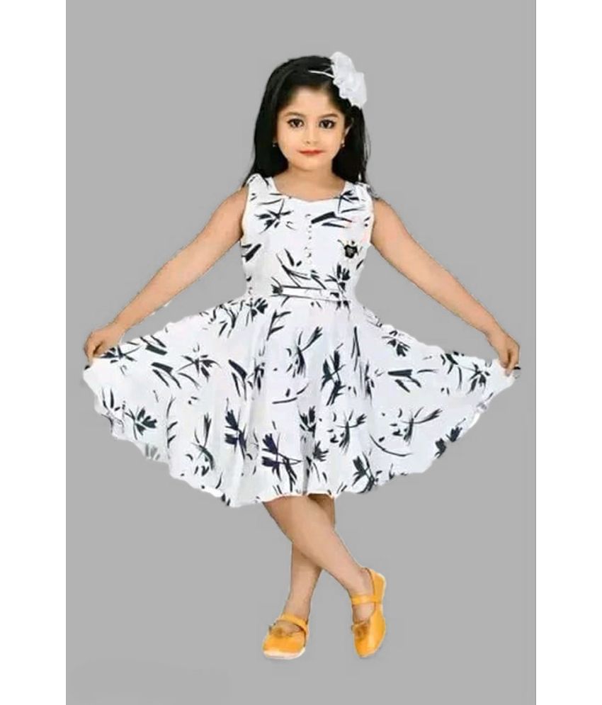    			OFLINE SELCTION White Rayon Girls Frock ( Pack of 1 )