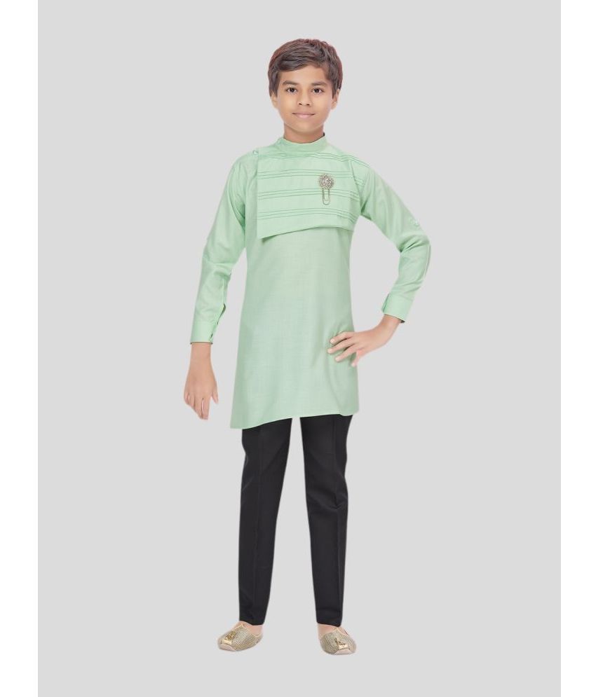     			Aarika Green Cotton Boys ( Pack of 1 )