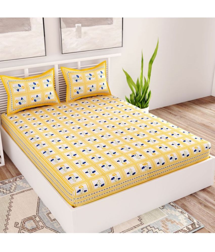     			Uniqchoice Cotton Floral 1 Double Bedsheet with 2 Pillow Covers - Yellow