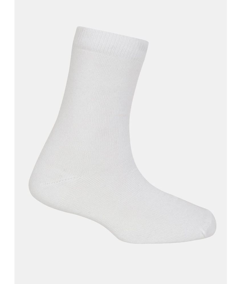     			Jockey 7800 Unisex Kid's Compact Cotton Solid Crew Length Socks With Stay Fresh Treatment - White