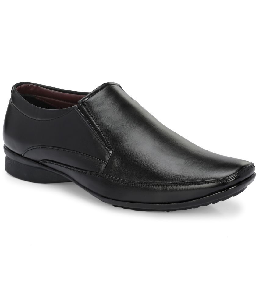     			Bucik BLACK Men's Slip On Formal Shoes