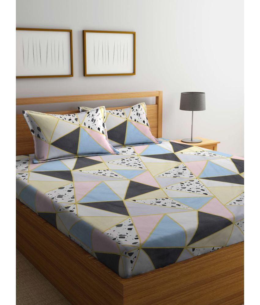     			Klotthe Poly Cotton Geometric 1 Double King Size Bedsheet with 2 Pillow Covers - Multicolor