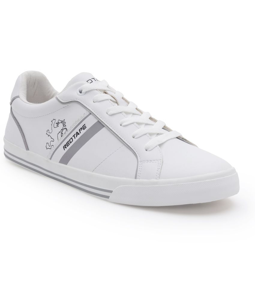     			Red Tape RMV007 White Men's Sneakers