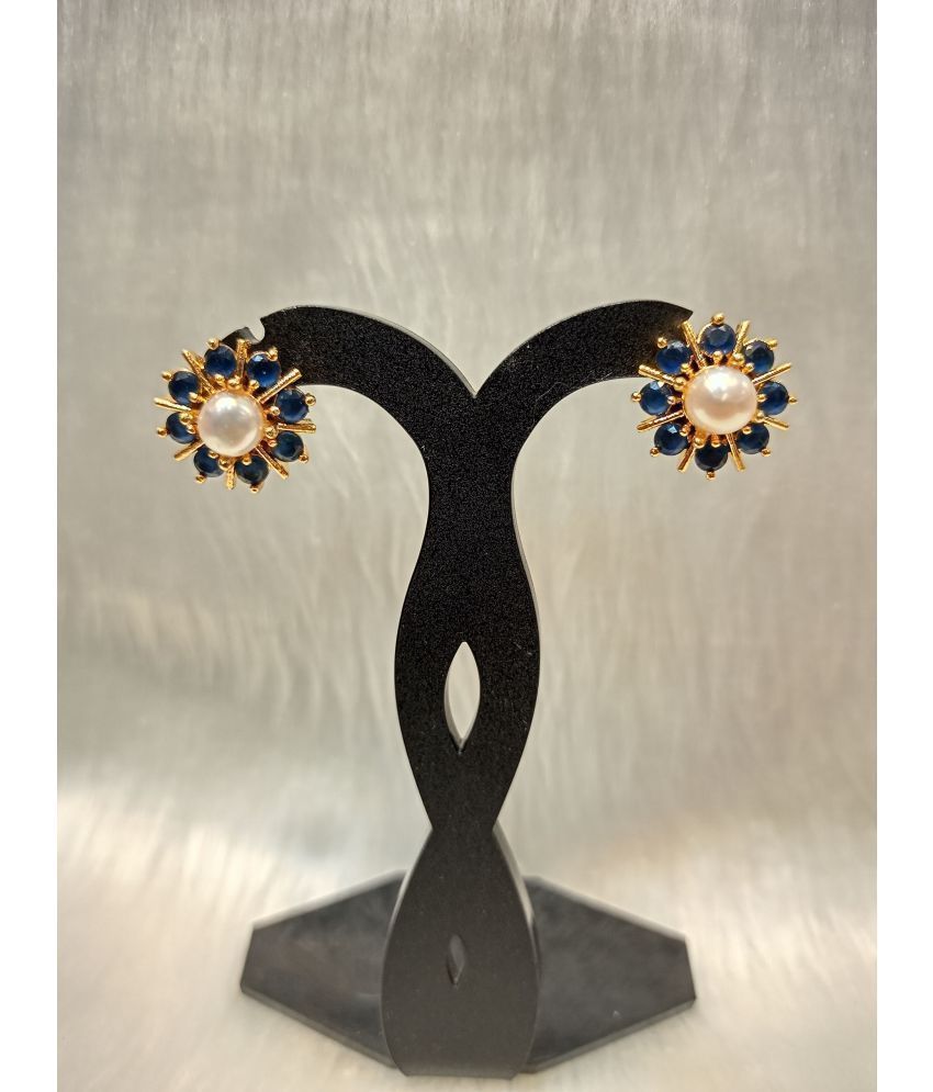     			Mannatraj Pearls & Jewellers Blue Stud Earrings ( Pack of 1 )