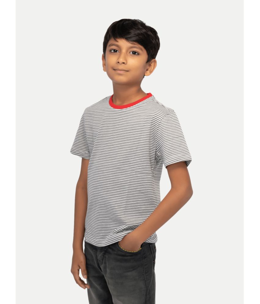     			Radprix Dark Grey Cotton Blend Boy's T-Shirt ( Pack of 1 )