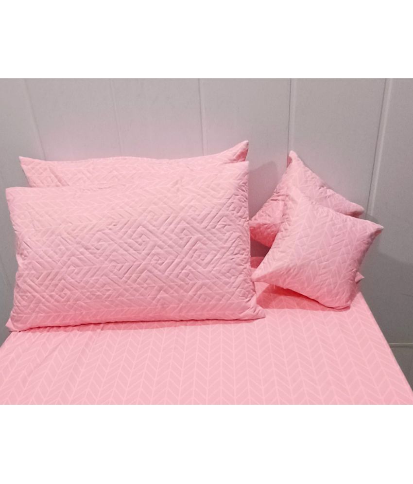     			JBTC cotton floral Bedding Set 1 Bedsheet with Pillow covers and cushions - pink