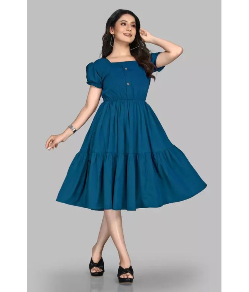     			RAIYANI FASHION Polyester Solid Midi Women's Fit & Flare Dress - Blue ( Pack of 1 )