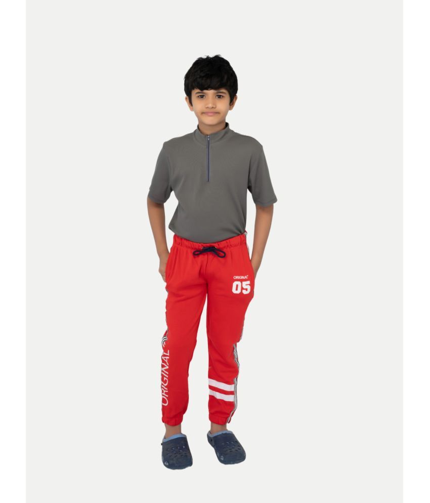     			Radprix Pack of 1 Boys Cotton Blend Trackpant ( Red )