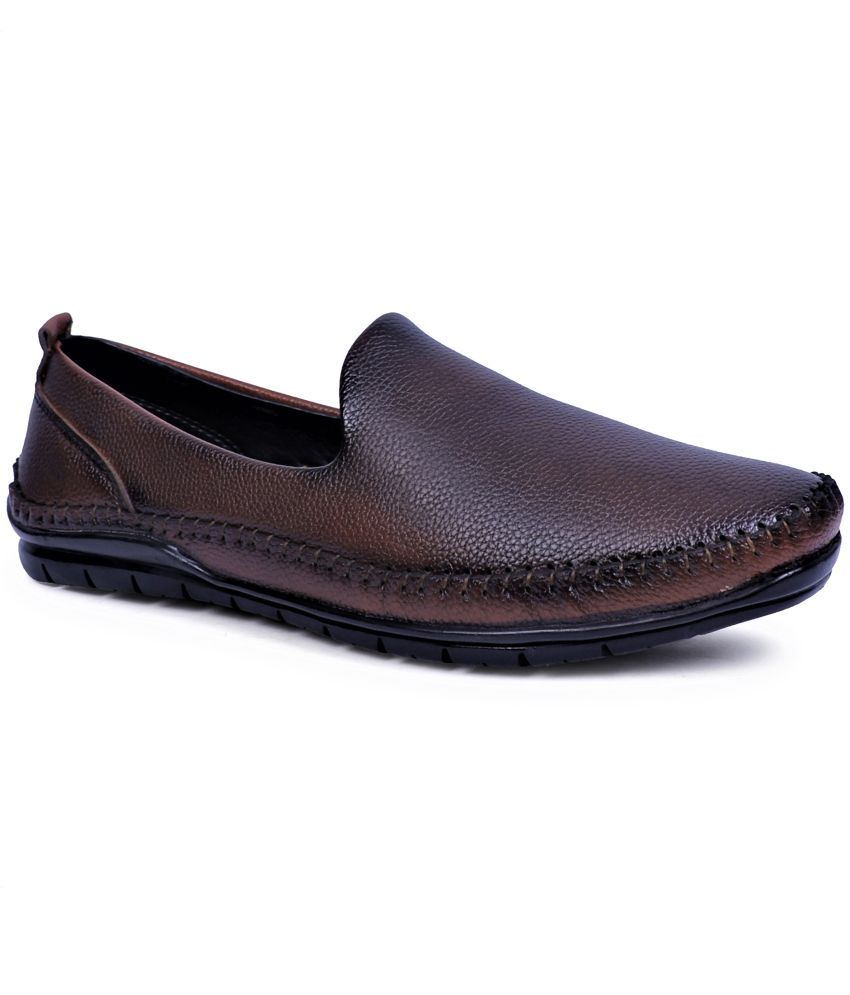     			Rimezs Brown Men's Jutti