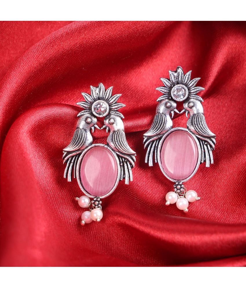     			Sunhari Jewels Pink Drop Earrings ( Pack of 1 )