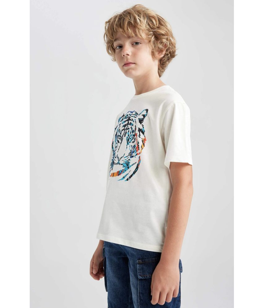     			TIOR Off White Cotton Boy's T-Shirt ( Pack of 1 )
