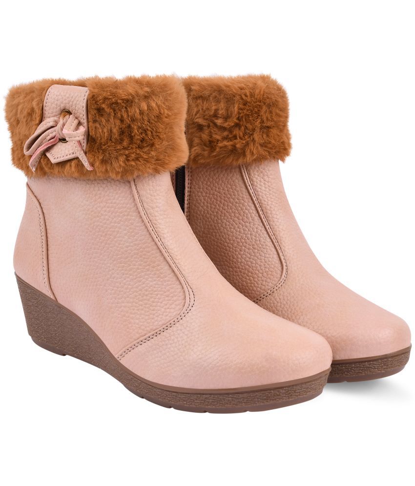     			Dollphin Pink Women's Ankle Length Boots