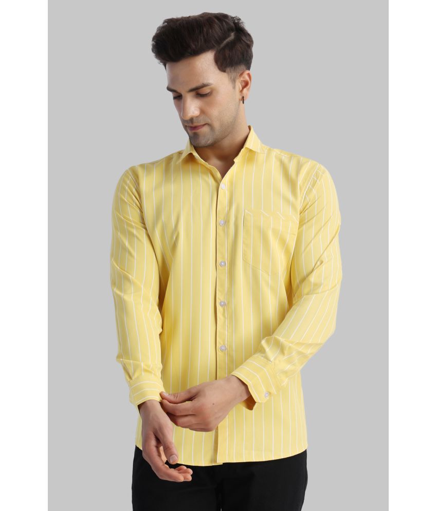     			SUR-T Cotton Blend Regular Fit Striped Full Sleeves Men's Casual Shirt - Yellow ( Pack of 1 )