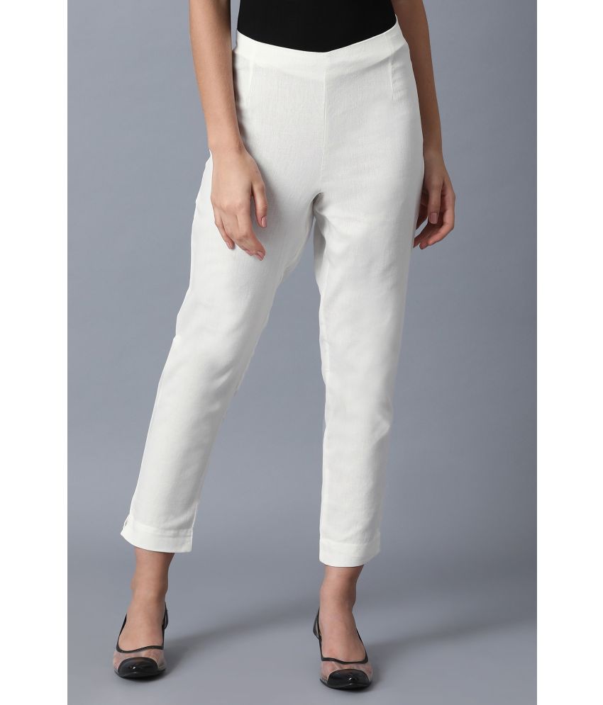     			W - White Cotton Blend Women's Straight Pant ( Pack of 1 )