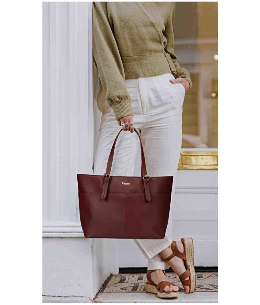     			FAVORE Burgundy Pure Leather Shoulder Bag