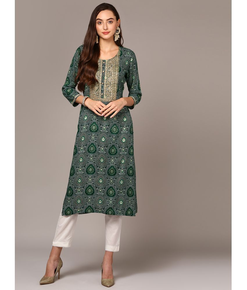     			Vaamsi Cotton Blend Embroidered Straight Women's Kurti - Green ( Pack of 1 )