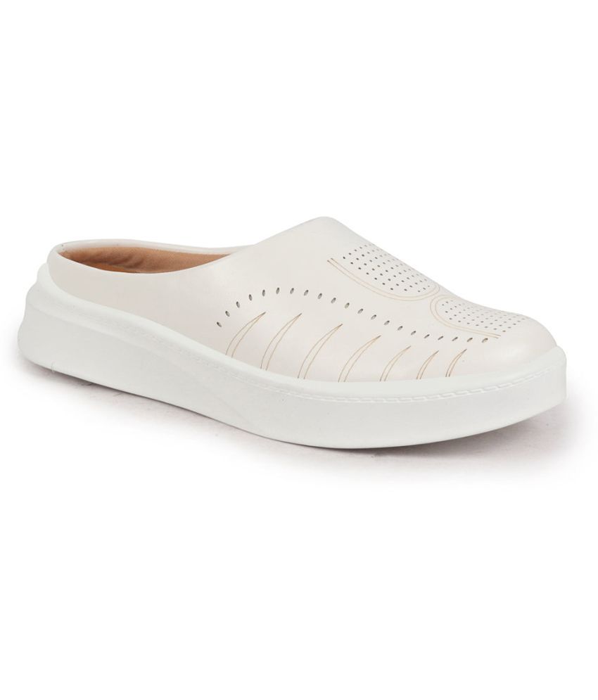     			Fausto White Women's Mules Shoes