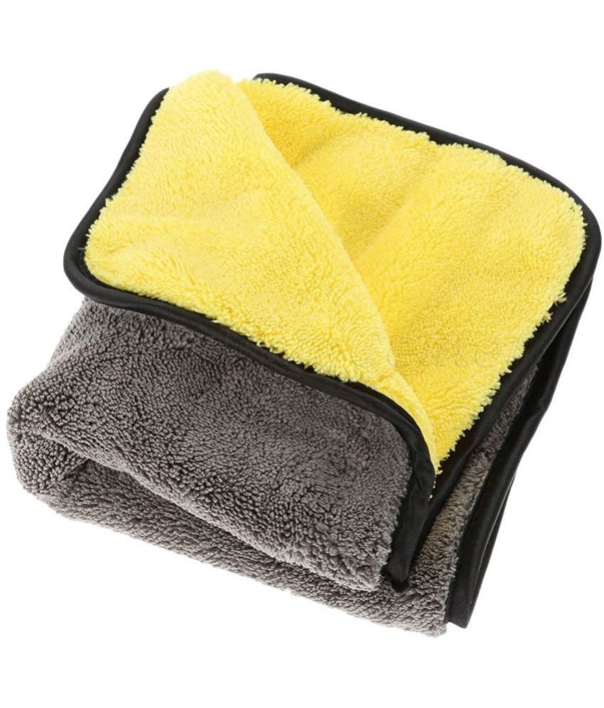    			Auto Hub Multicolor 600 GSM Microfiber Cloth For Automobile ( Pack of 1 )