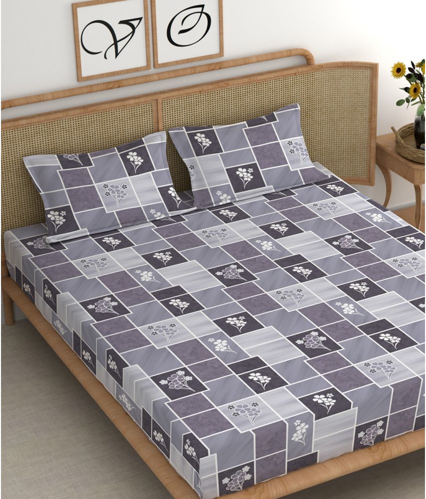     			chhavi india Microfiber Floral 1 Double King Size Bedsheet with 2 Pillow Covers - Grey
