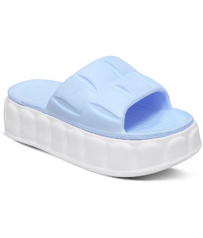     			EASTERN CLUB BLUE Floater Sandals