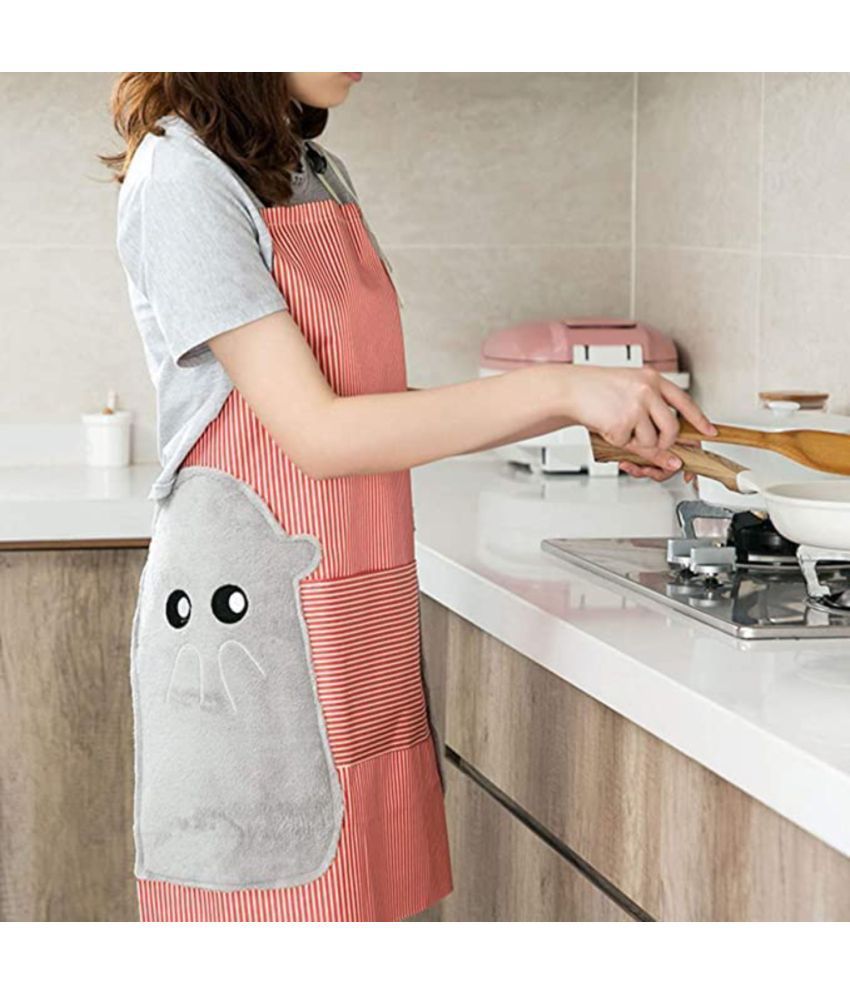     			Dignesh Cotton Solid Kitchen Apron with 1 Center Pocket ( Pack of 1 )