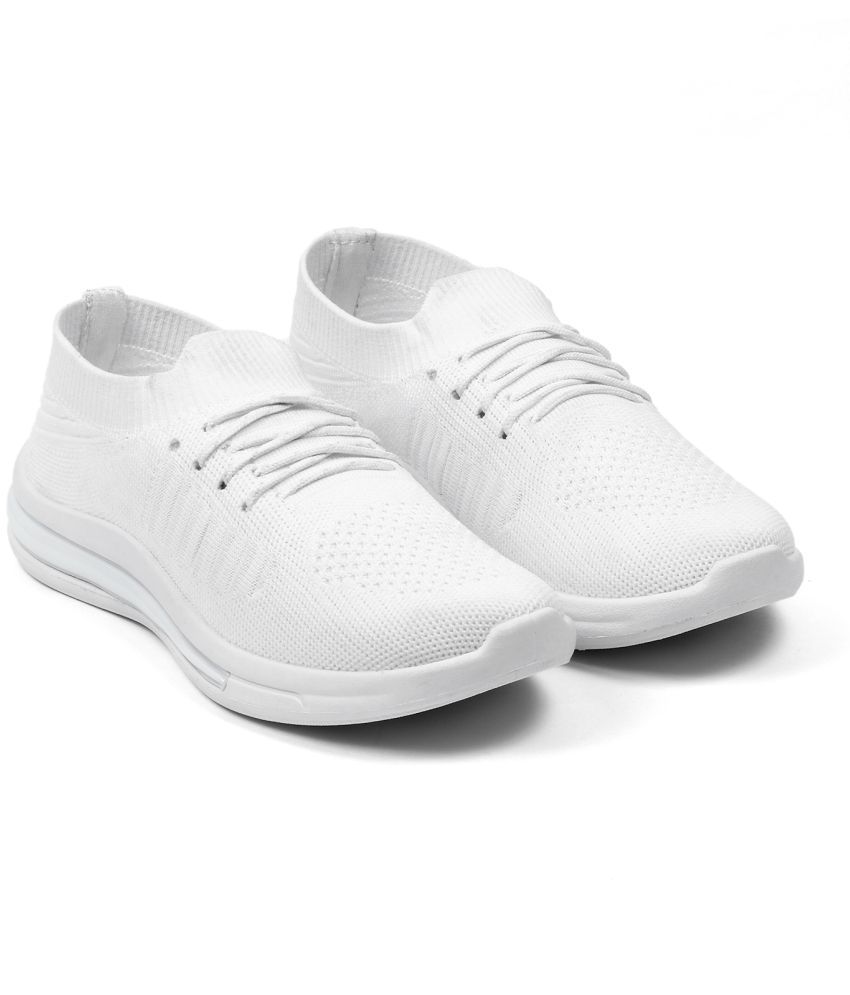     			Footup - White Women's Running Shoes