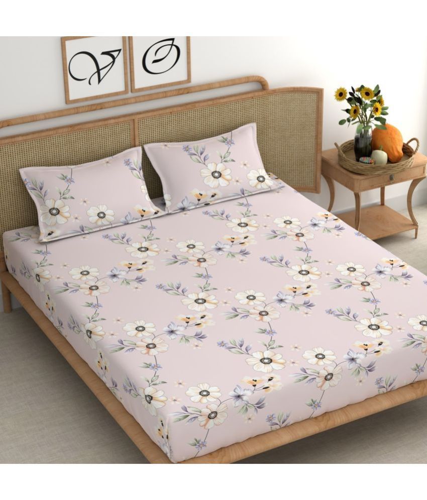     			chhavi india Cotton Floral 1 Double King Size Bedsheet with 2 Pillow Covers - Peach