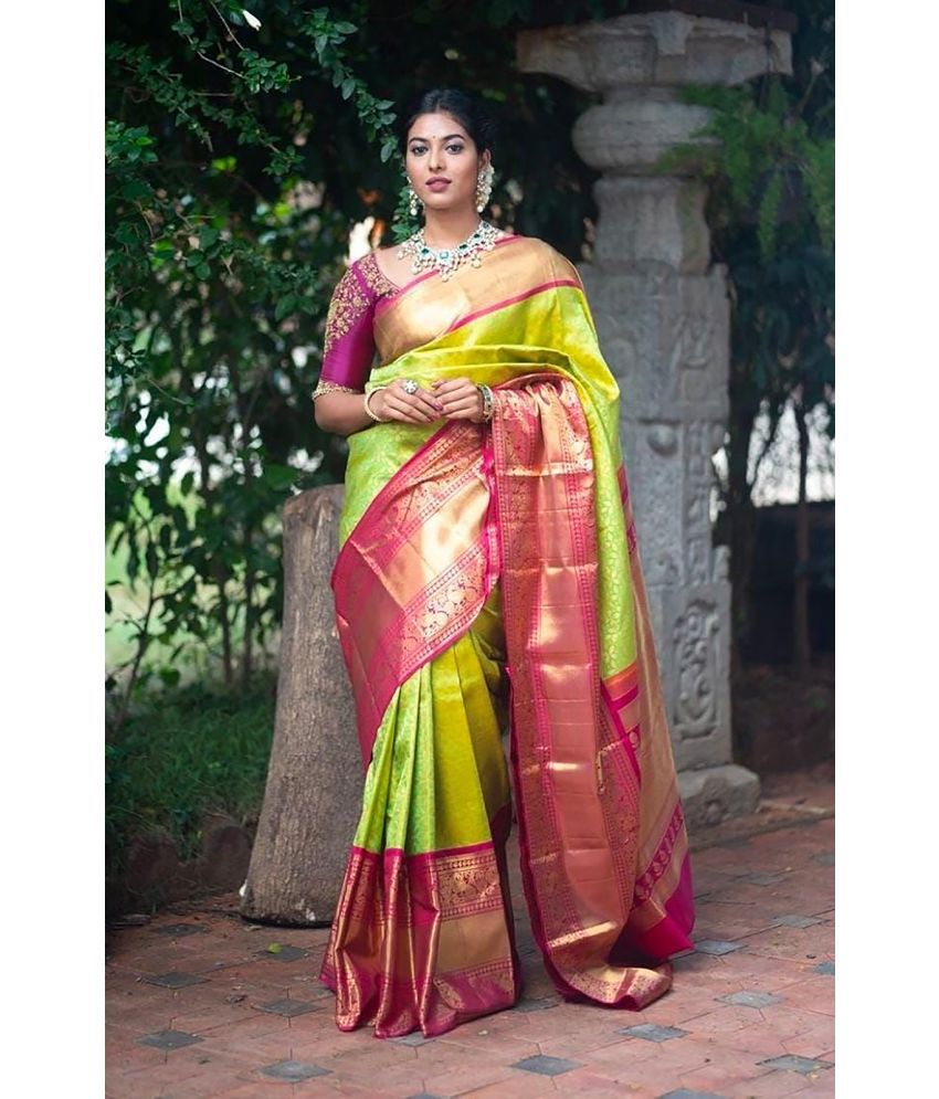     			Anajaneya Sarees Banarasi Silk Woven Saree With Blouse Piece - Green ( Pack of 1 )