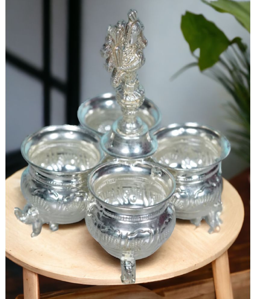     			Sigaram Pooja Thali Set 1 231 cm ( Pack of 1 )