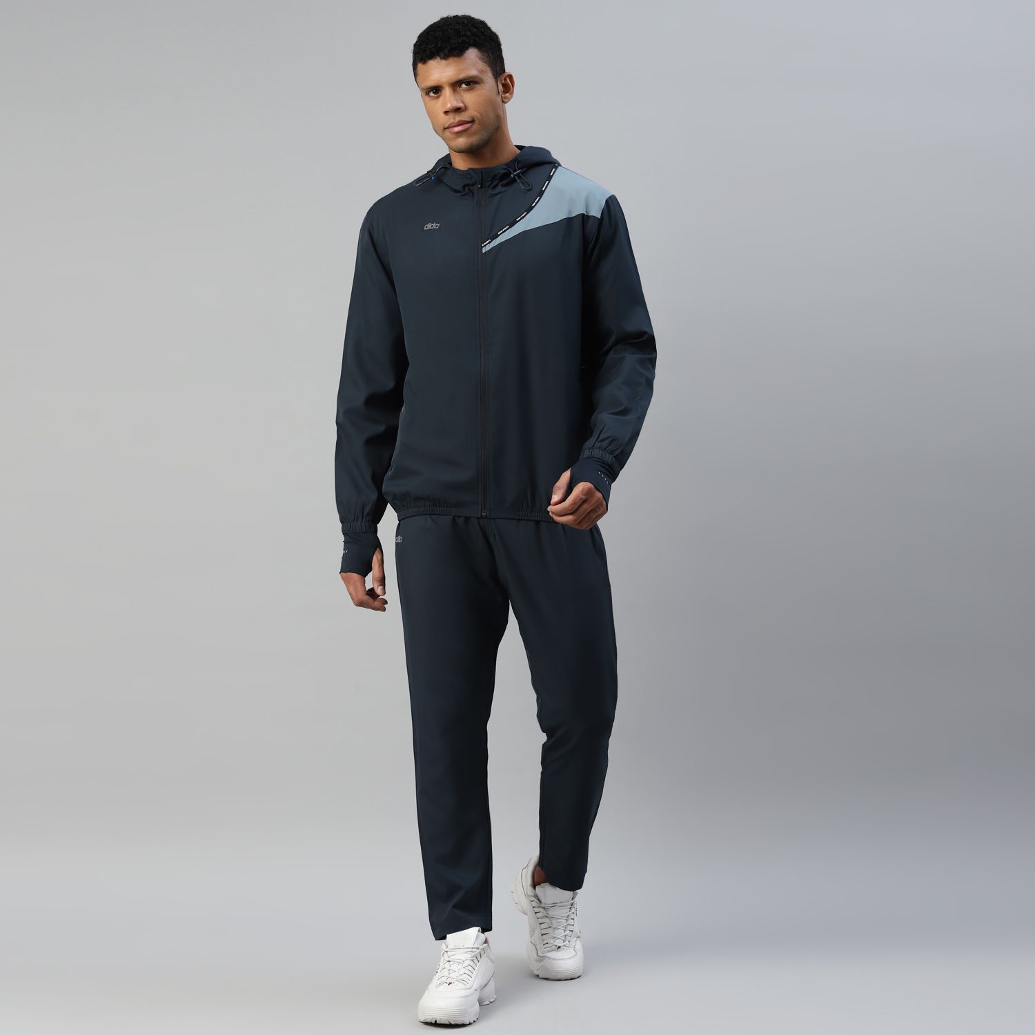     			Dida Sportswear Navy Polyester Regular Fit Colorblock Men's Sports Tracksuit ( Pack of 1 )