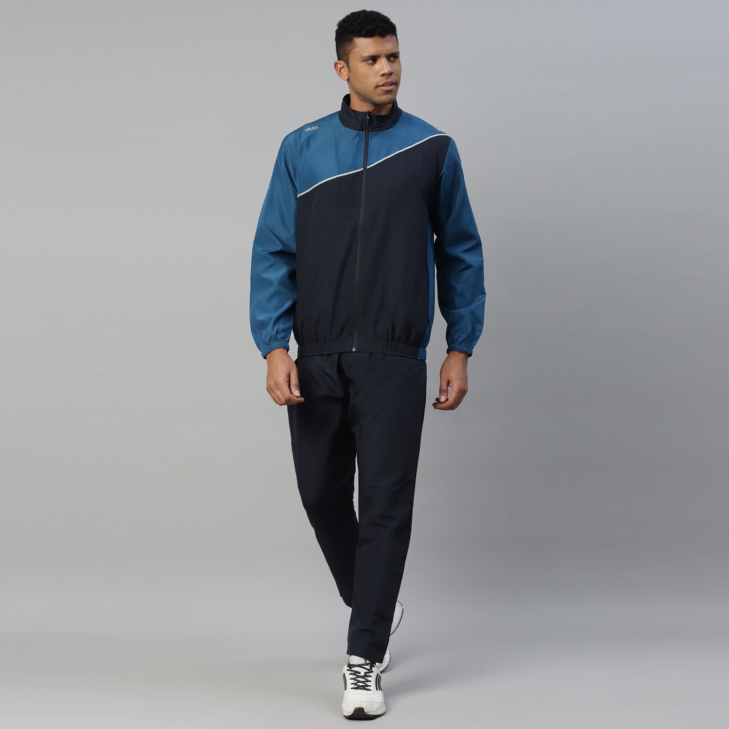     			Dida Sportswear Navy Polyester Regular Fit Colorblock Men's Sports Tracksuit ( Pack of 1 )