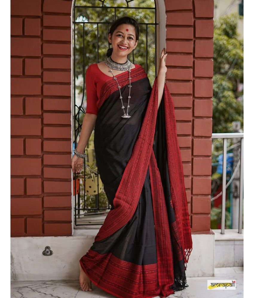     			Aika Banarasi Silk Embellished Saree With Blouse Piece - Black ( Pack of 1 )