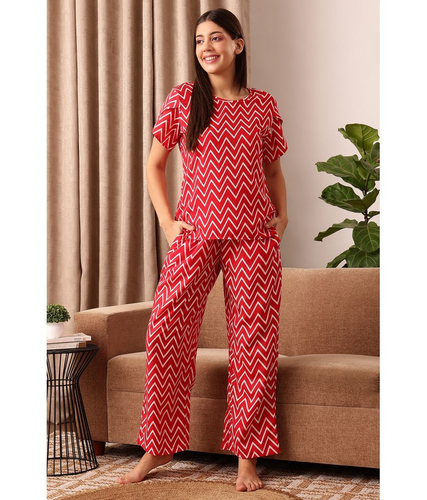     			Clovia Red Crepe Women's Nightwear Nightsuit Sets ( Pack of 1 )